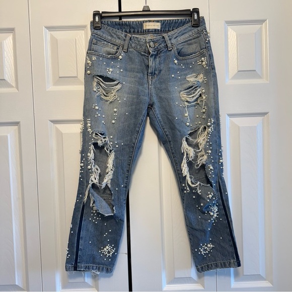 one dress one love Denim - One dress One love Distressed Blue Jeans with Pearl Accents, Size 26-27